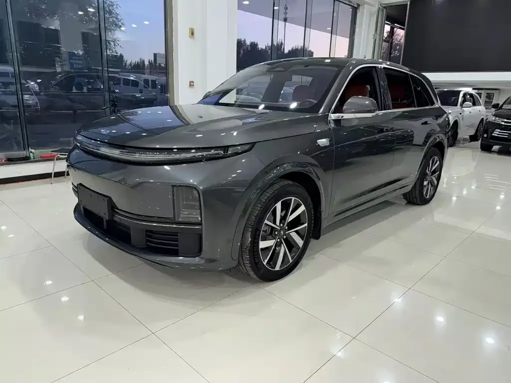 Li Auto L7 — фото 1