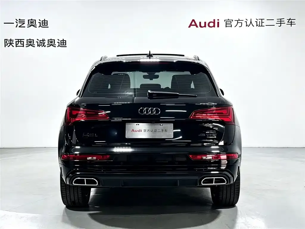 Audi Q5L — фото 3