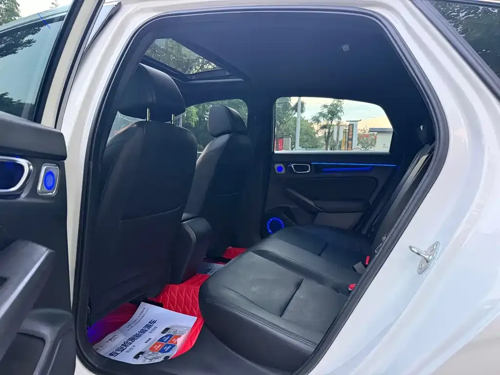 Honda Civic — фото 2