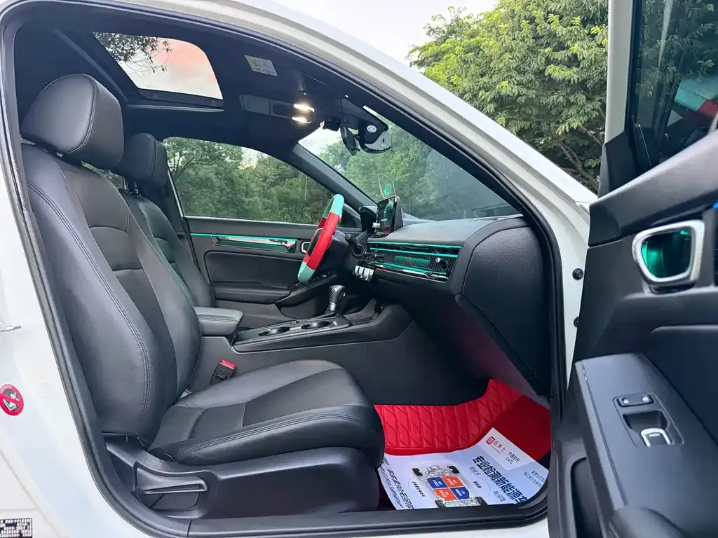 Honda Civic — фото 8
