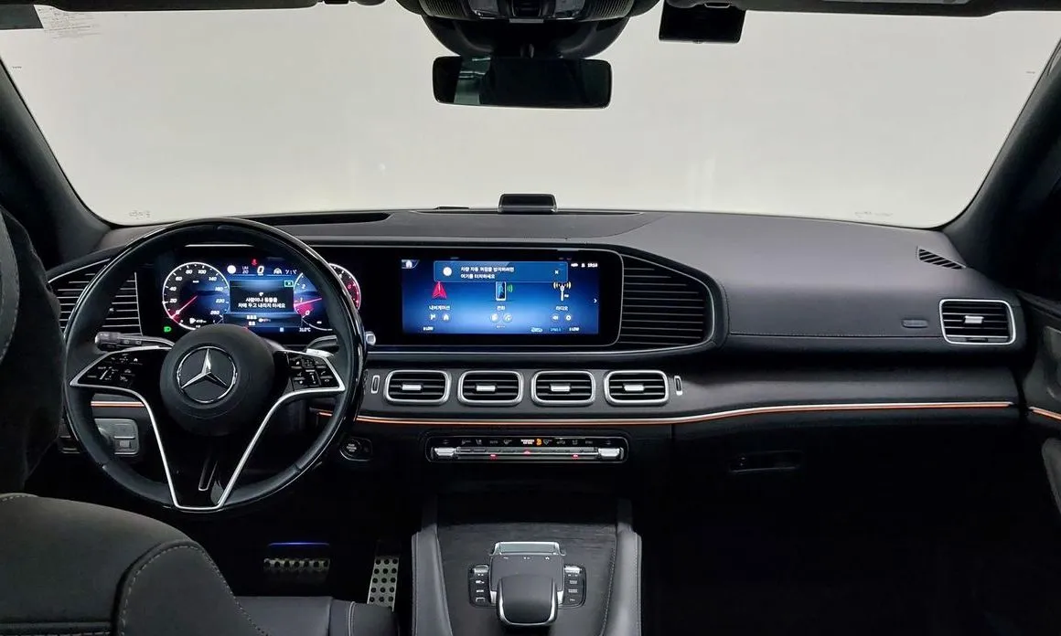 Mercedes-Benz GLS-Class — фото 10