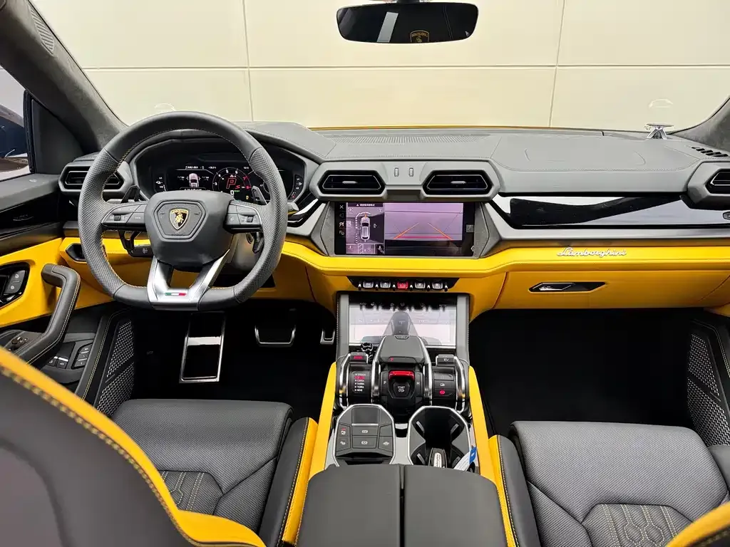Lamborghini Urus SE — фото 7
