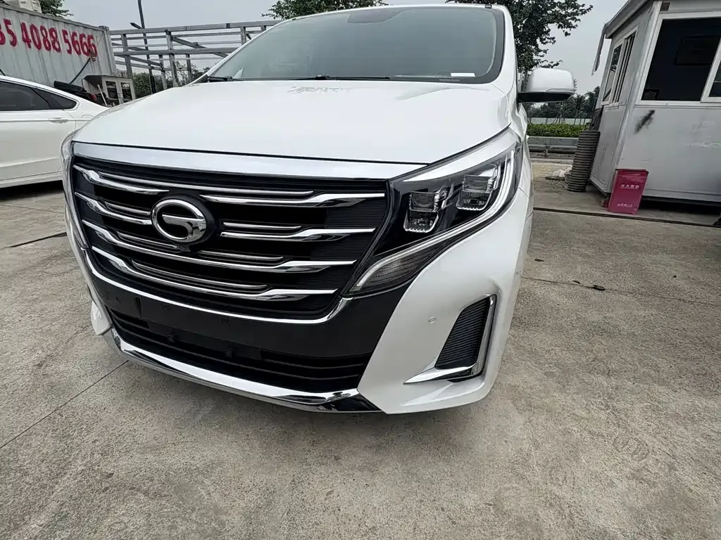 GAC Motor Trumpchi M8 — фото 1
