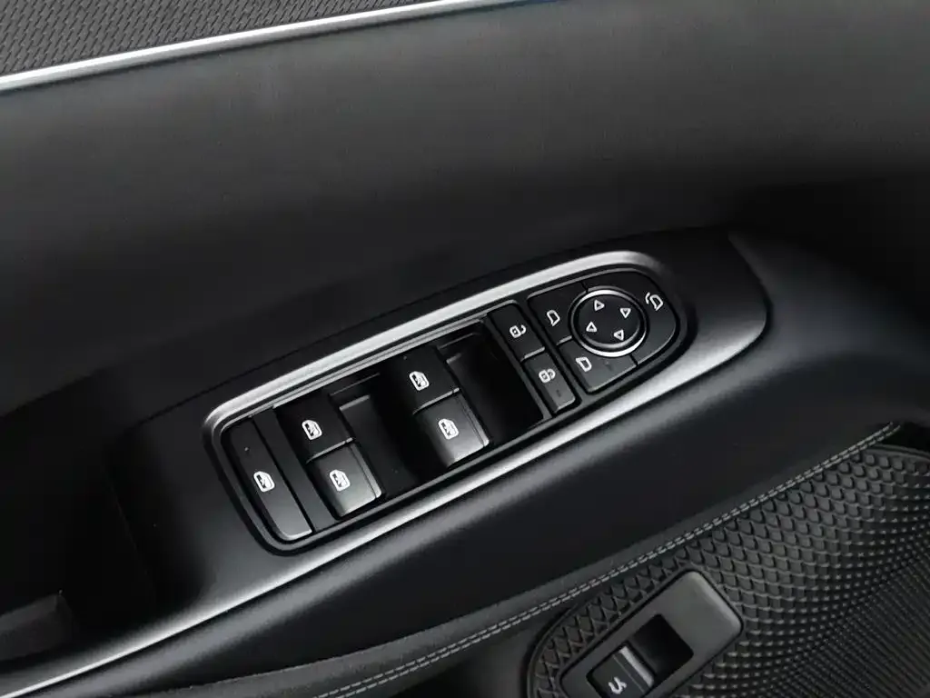 BYD Seal 06 DM-i Touring — фото 2