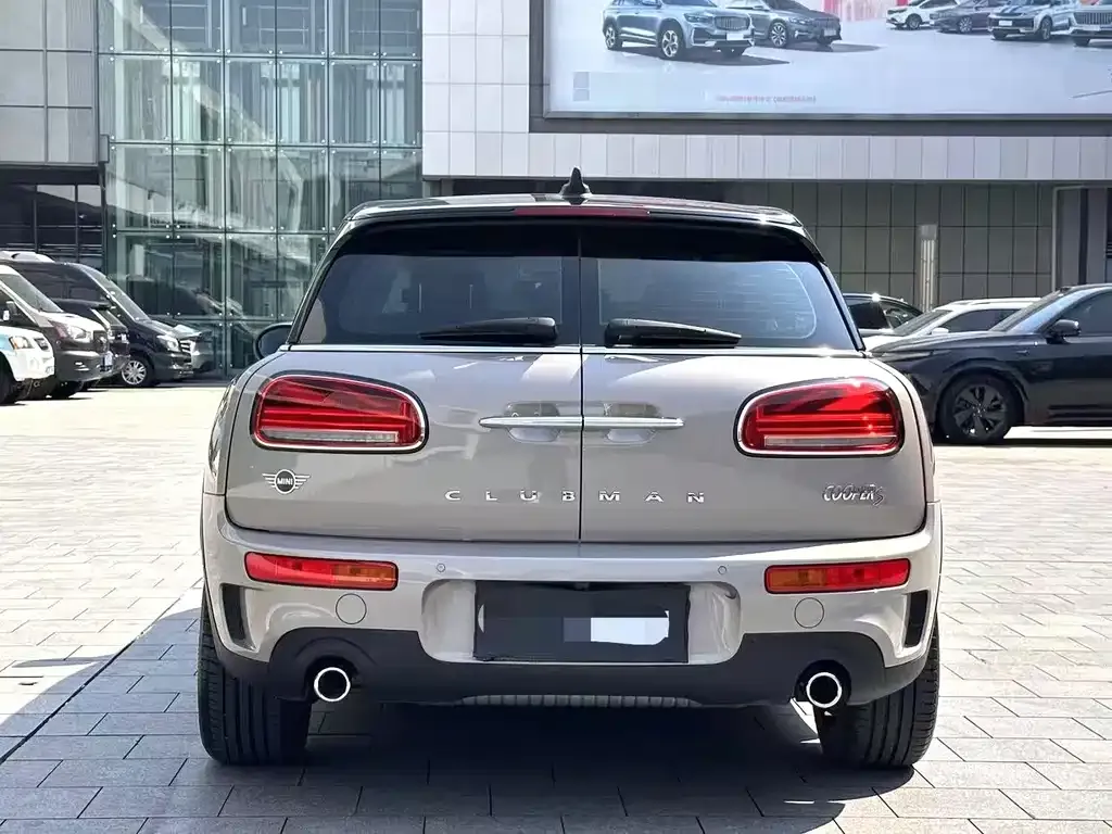 MINI Clubman — фото 9