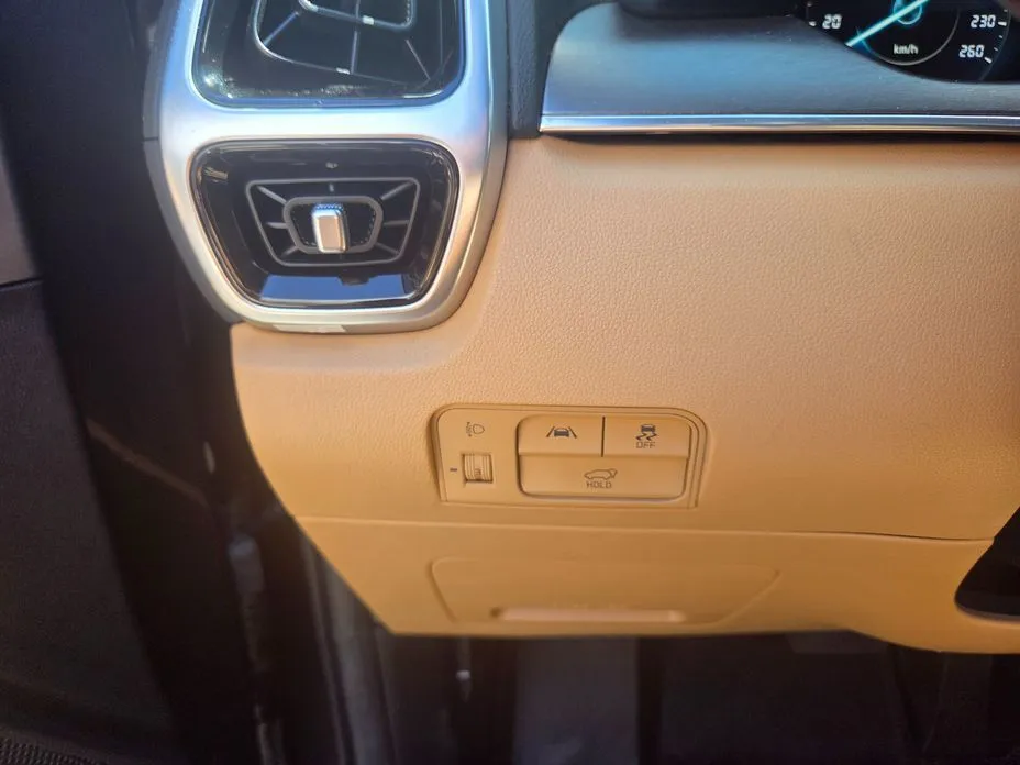 Kia Sorento — фото 6