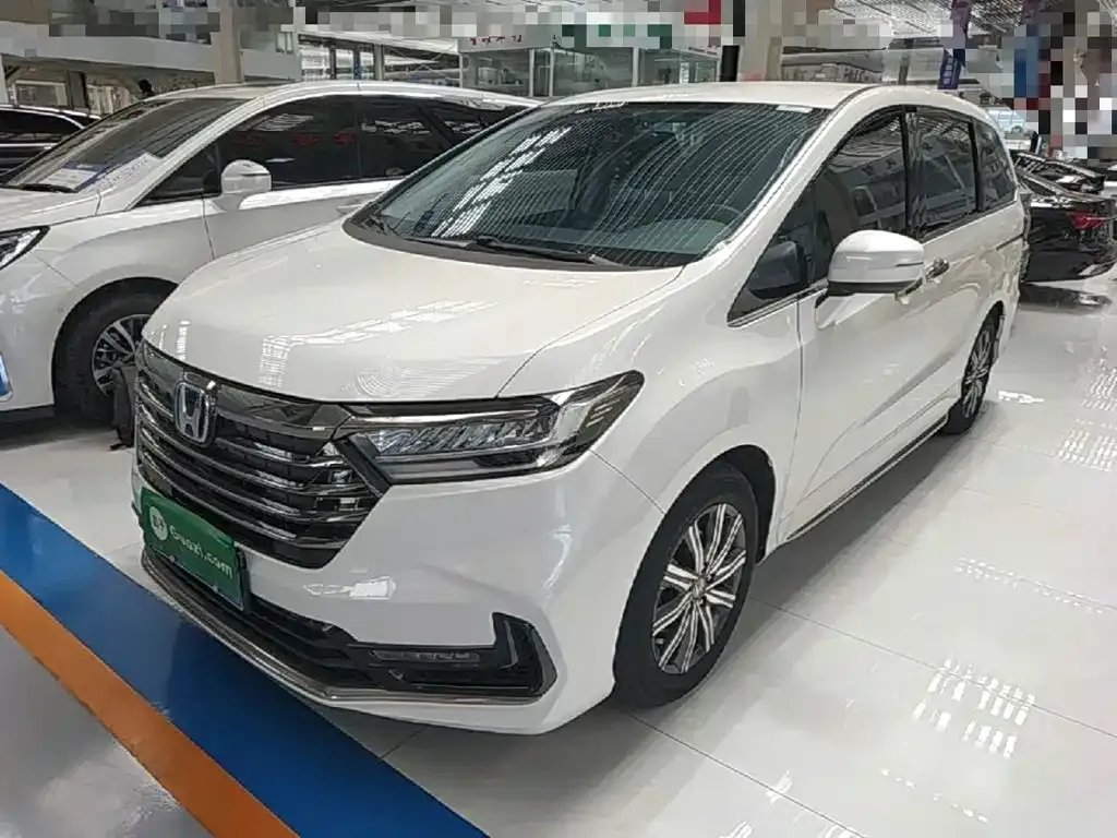 Honda Odyssey — фото 1