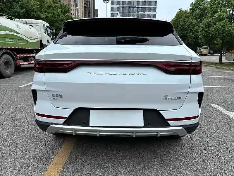 BYD PLUS New Energy — фото 7