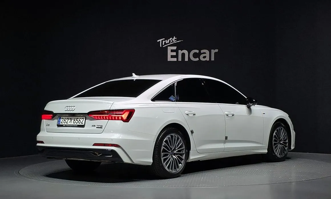 Audi A6 — фото 3