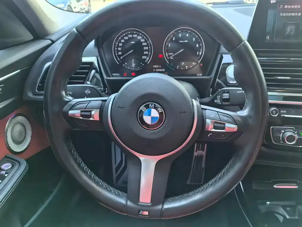BMW 1 Series — фото 2