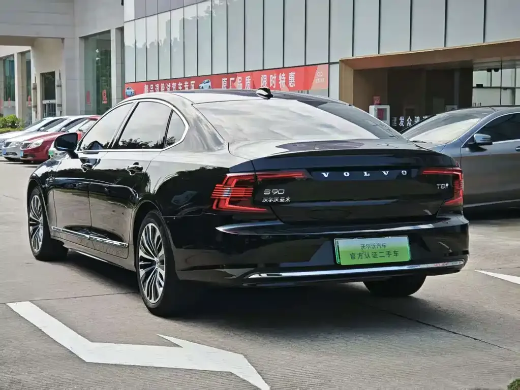 Volvo S90 PHEV — фото 4