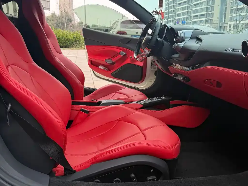 Ferrari F8 — фото 2