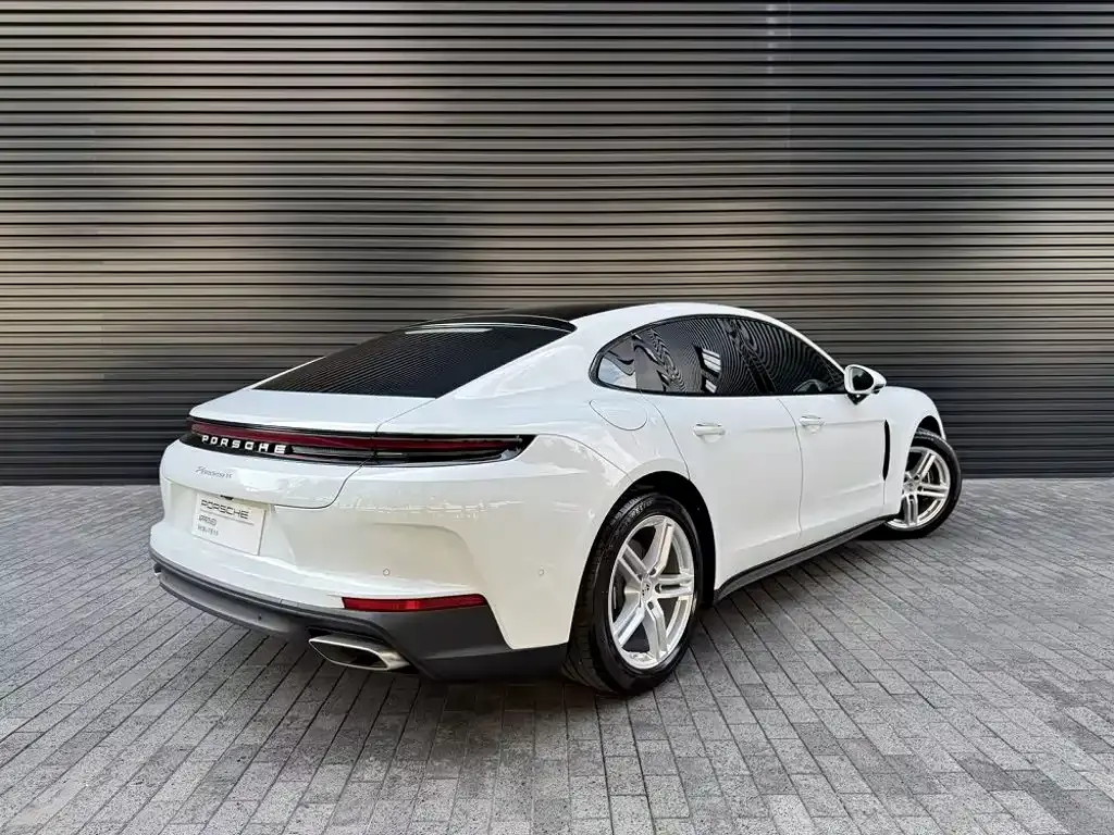 Porsche Panamera — фото 3