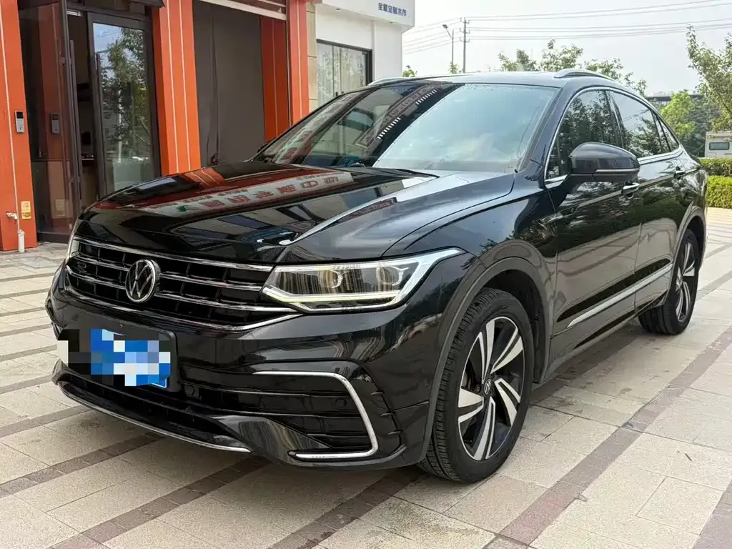 Volkswagen Tiguan X — фото 1