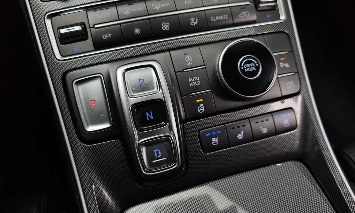 Hyundai Santafe — фото 9