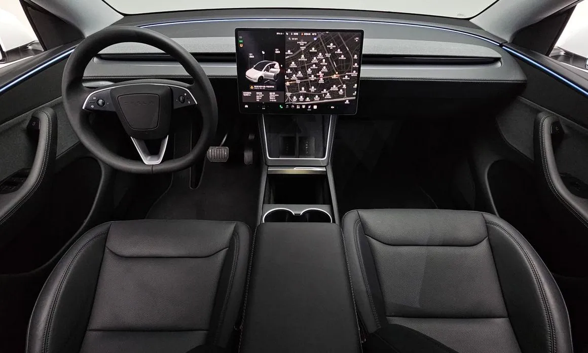 Tesla Model Y — фото 9