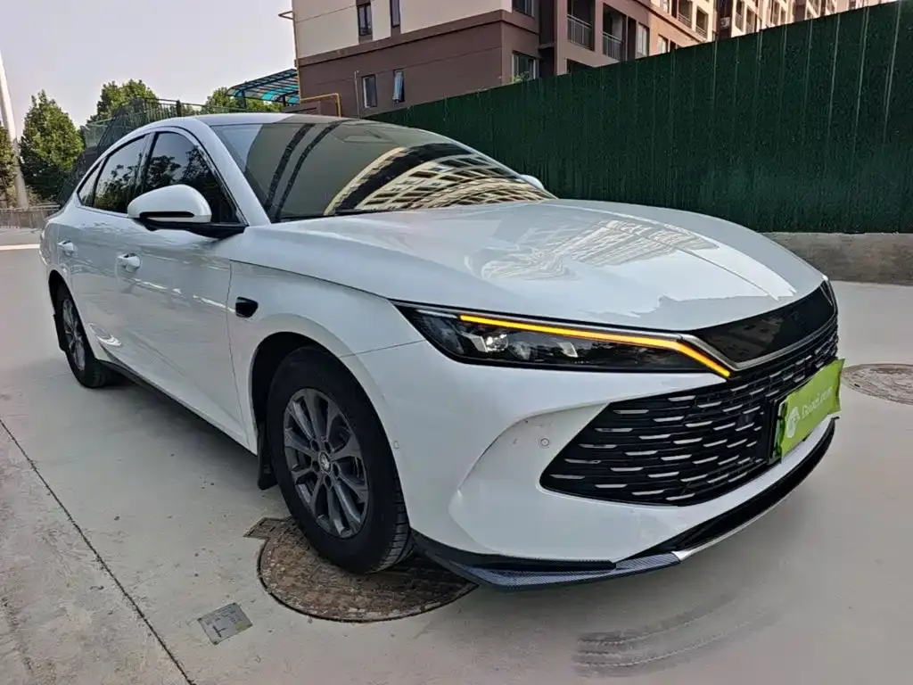 BYD Qin L — фото 9