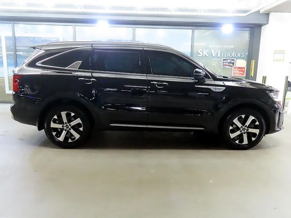 Kia Sorento — фото 5
