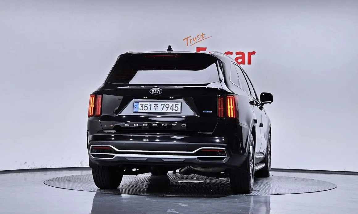 Kia Sorento — фото 5