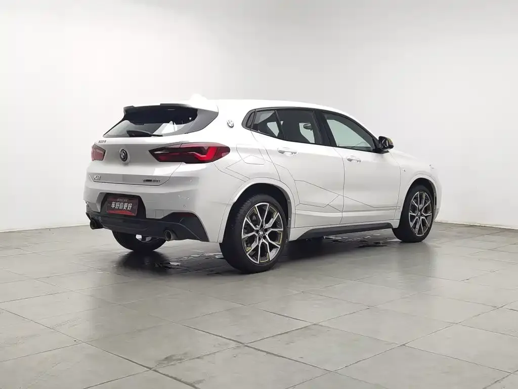 BMW X2 — фото 8