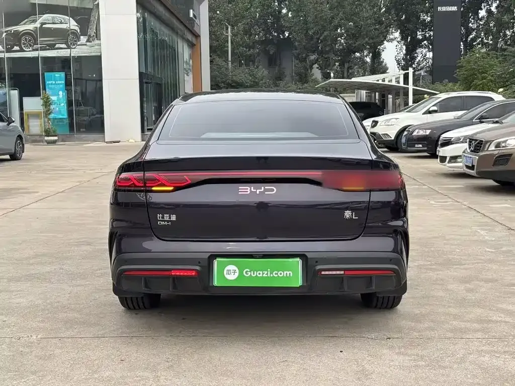 BYD Qin L — фото 8