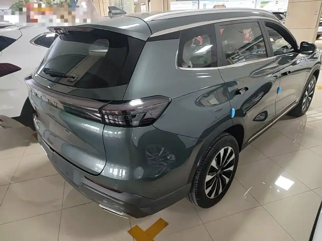 Chery Tiggo 8 PLUS — фото 4