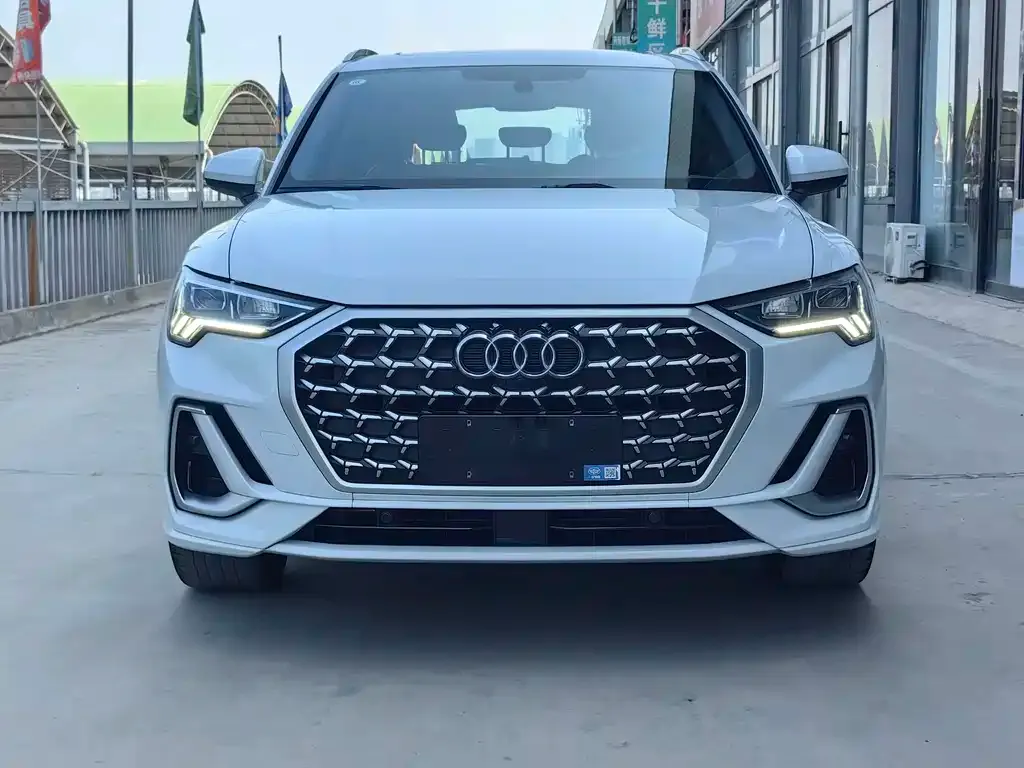 Audi Q3 — фото 4