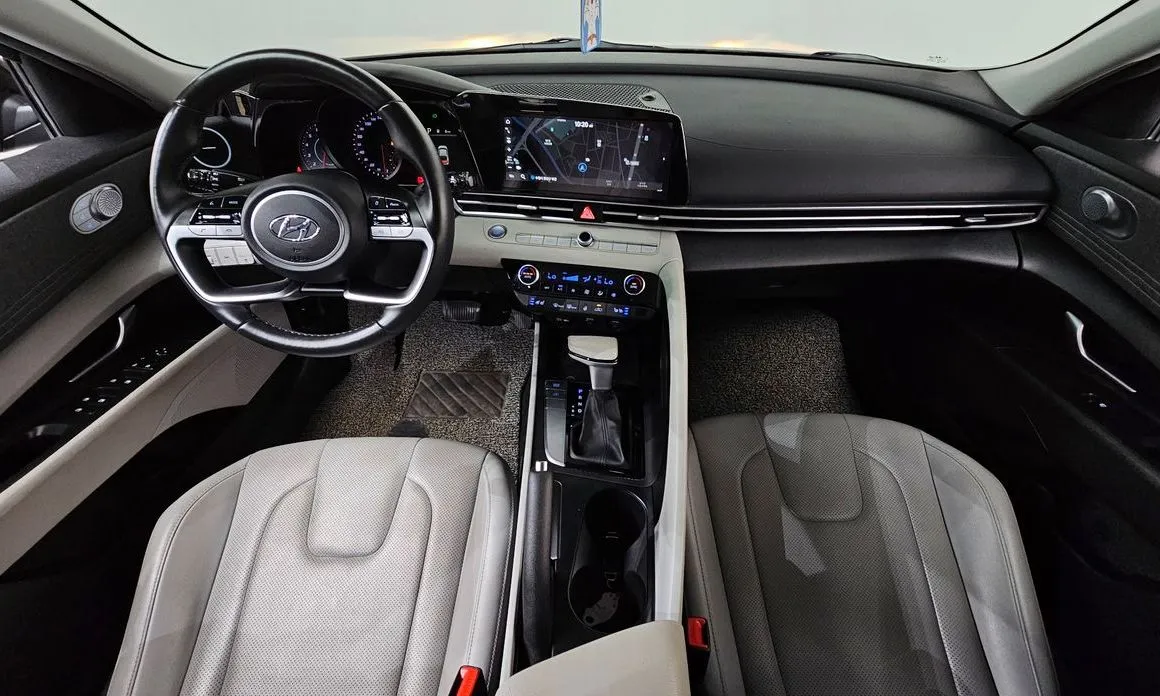 Hyundai AVANTE — фото 4