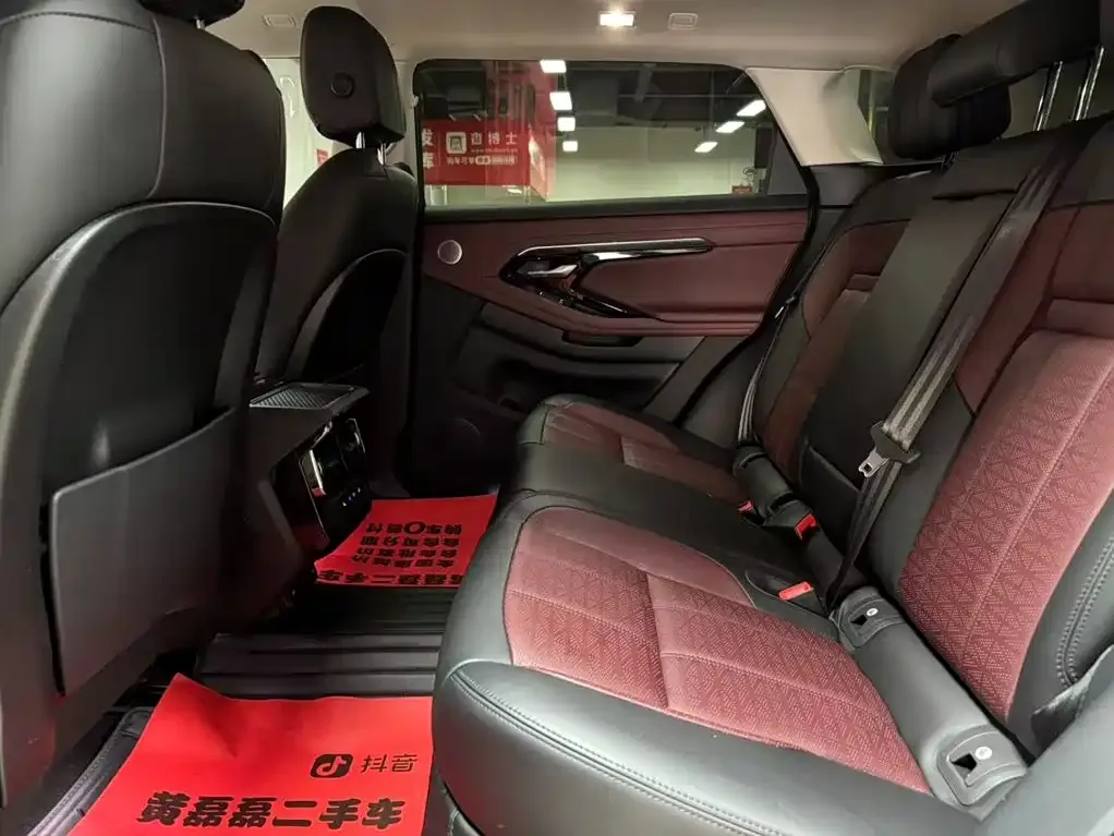 Land Rover Evoque — фото 2