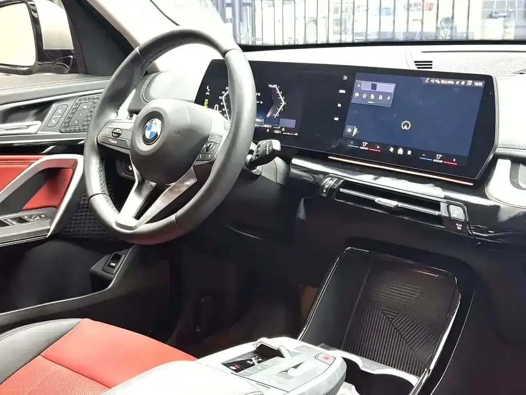 BMW X1 — фото 10