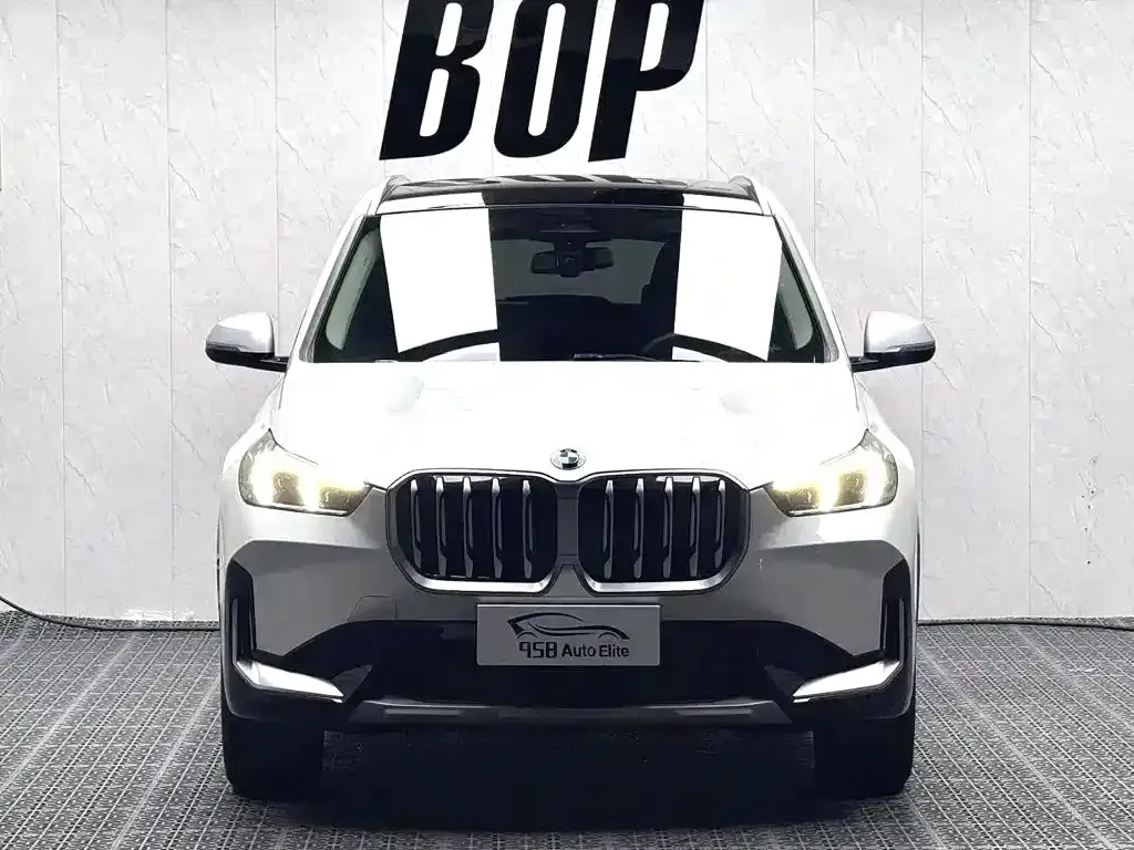 BMW X1 — фото 4
