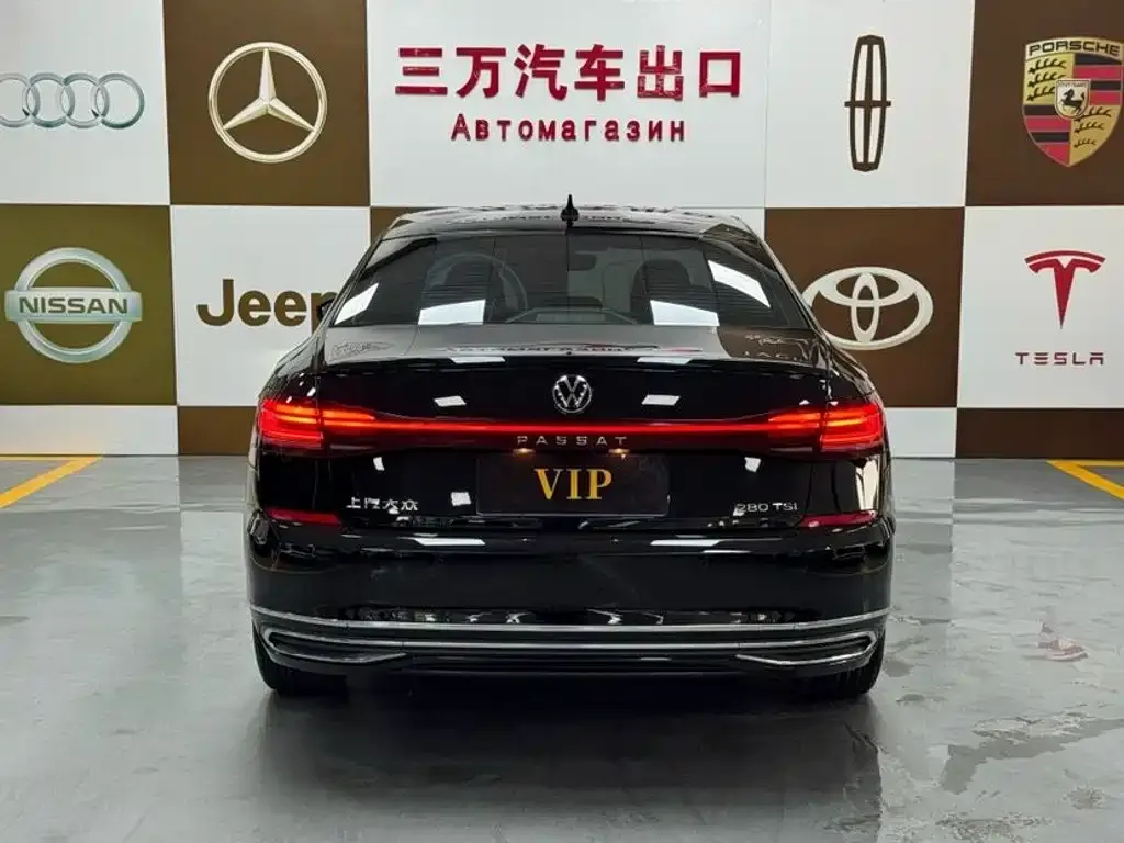 Volkswagen Passat — фото 8