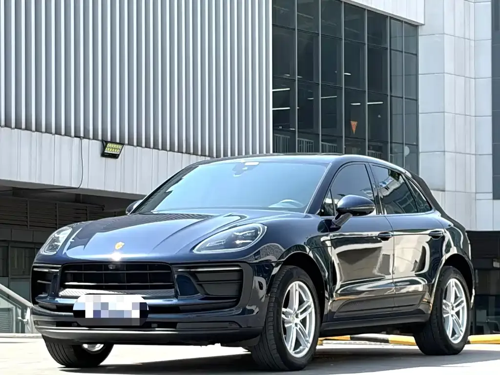 Porsche Macan — фото 1