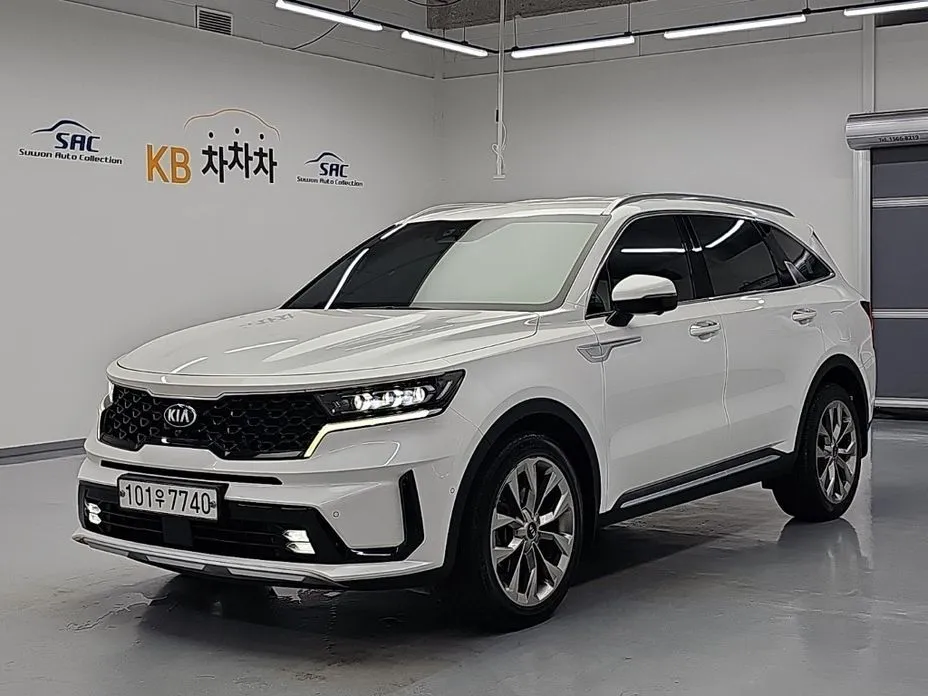 Kia Sorento — фото 1
