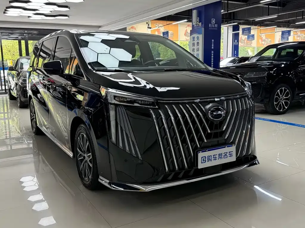 GAC Motor Trumpchi M8 — фото 8