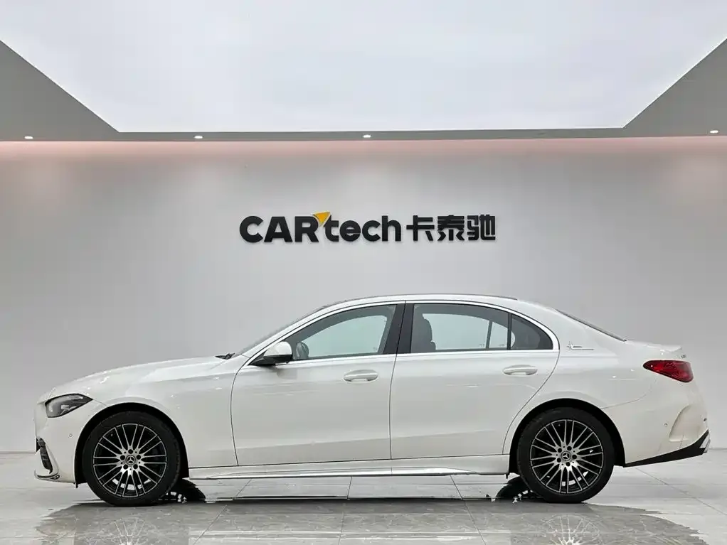 Mercedes-Benz C-Class — фото 4