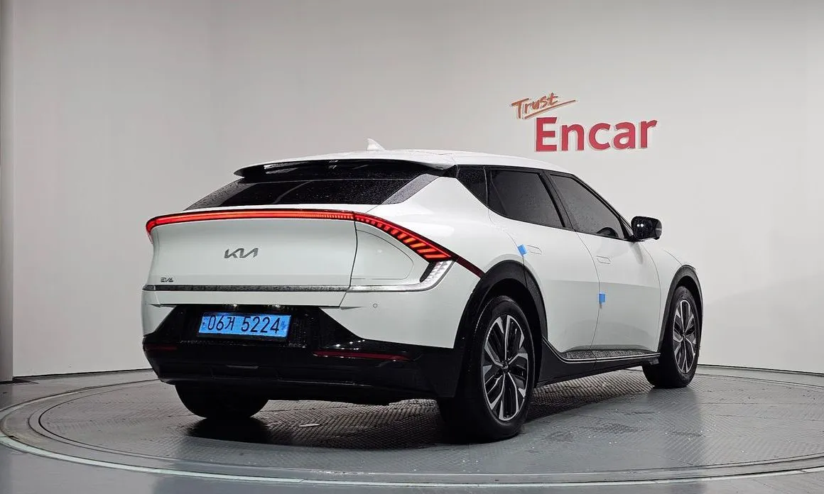 Kia EV6 — фото 2