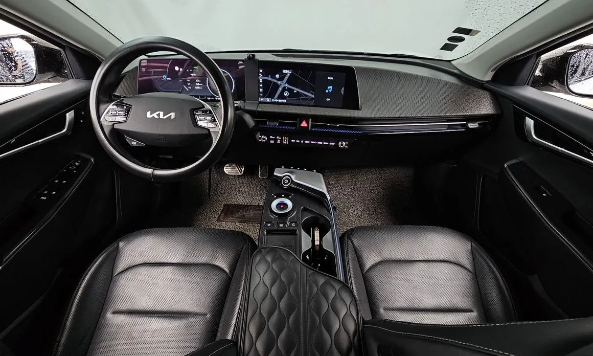 Kia EV6 — фото 7