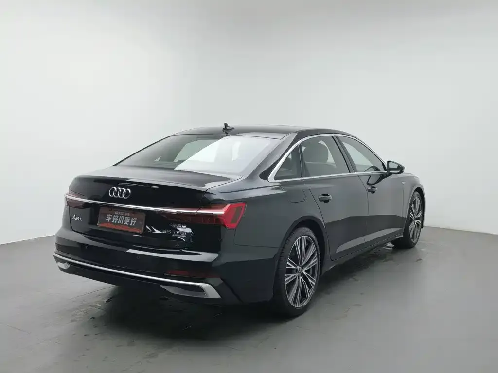 Audi A6L — фото 5