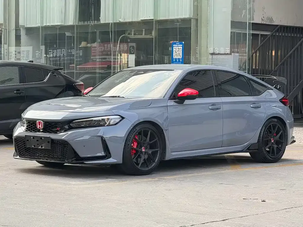 Honda Civic (Import) — фото 1