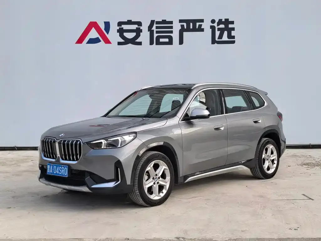 BMW X1 — фото 1