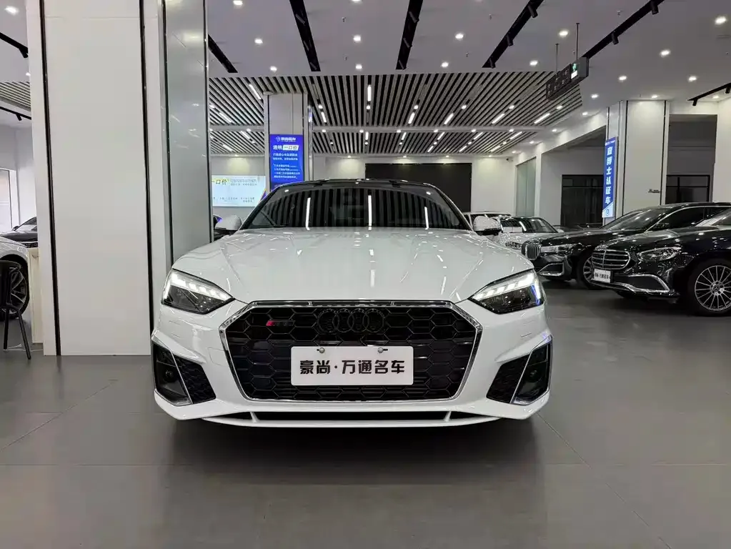 Audi A5 (Import) — фото 2