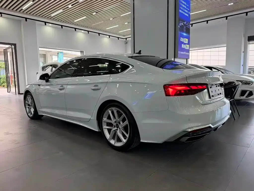 Audi A5 (Import) — фото 10