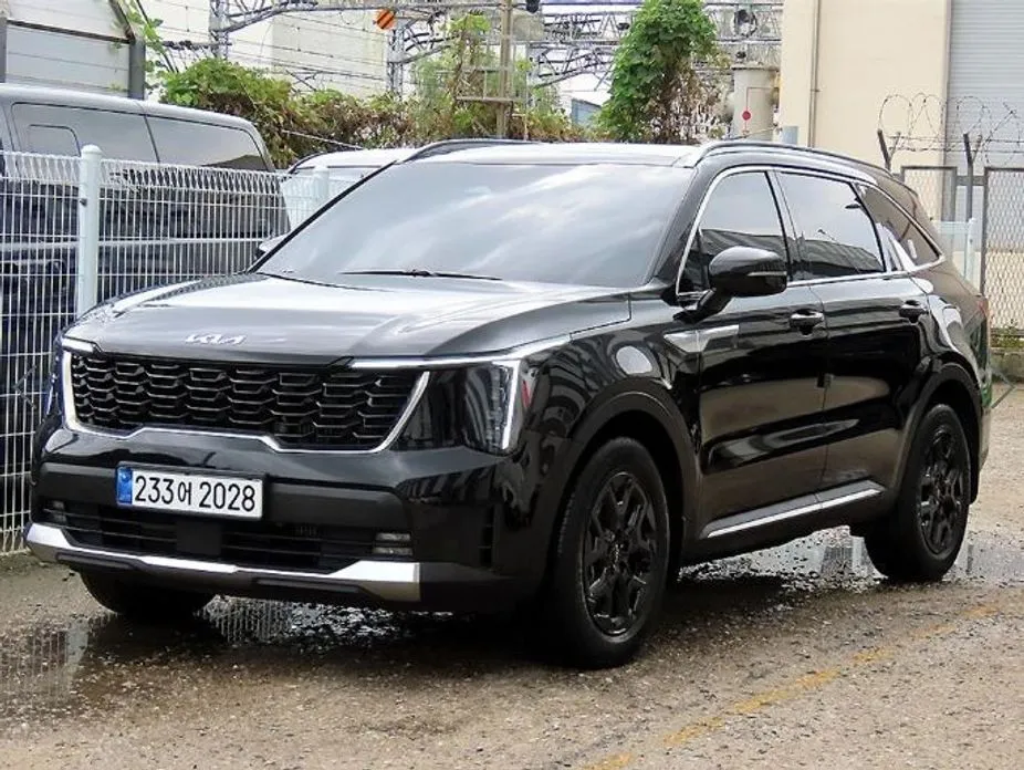 Kia Sorento — фото 5