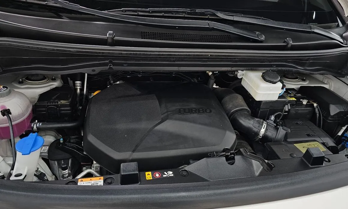 Hyundai Staria — фото 2