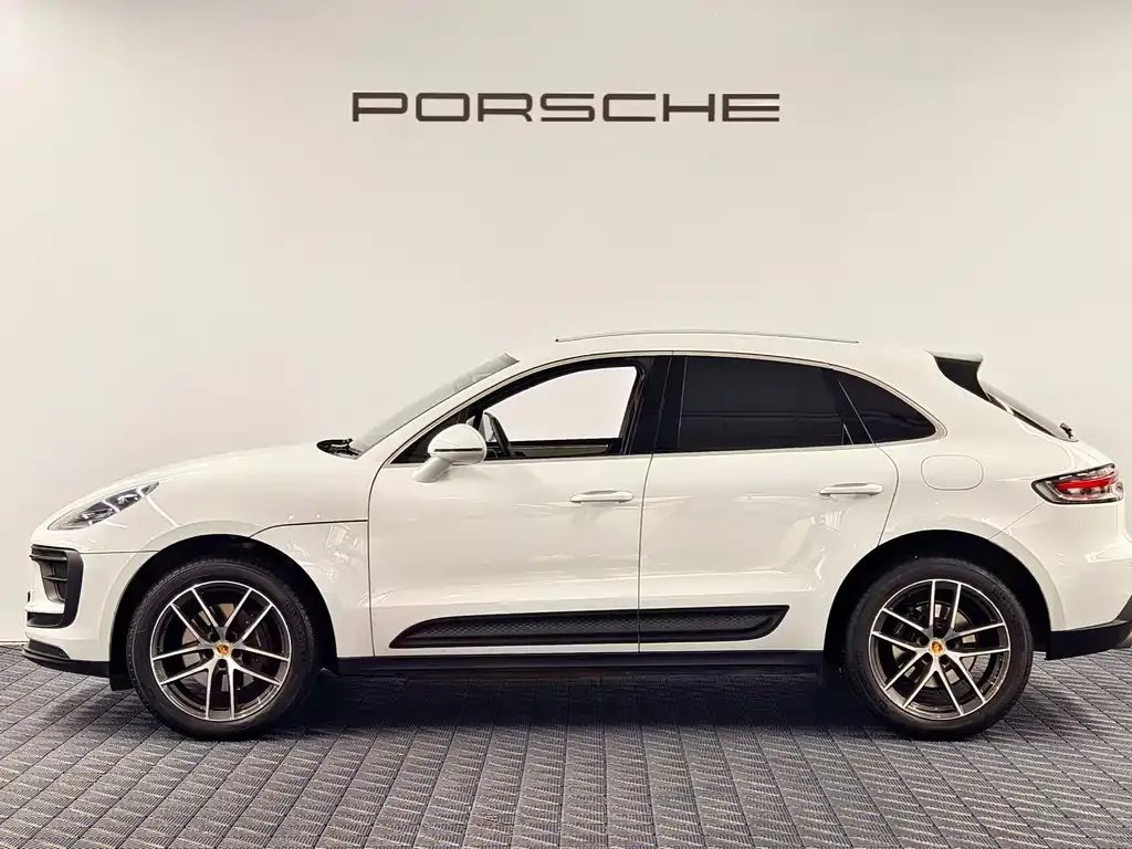 Porsche Macan — фото 8