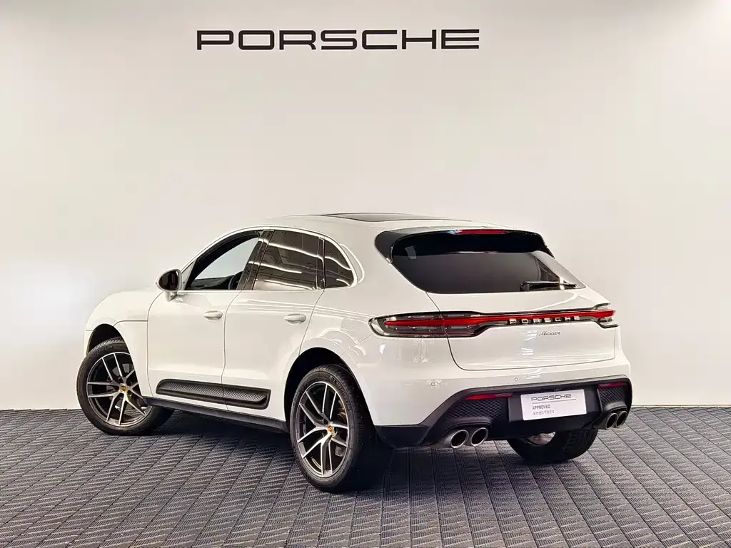 Porsche Macan — фото 10