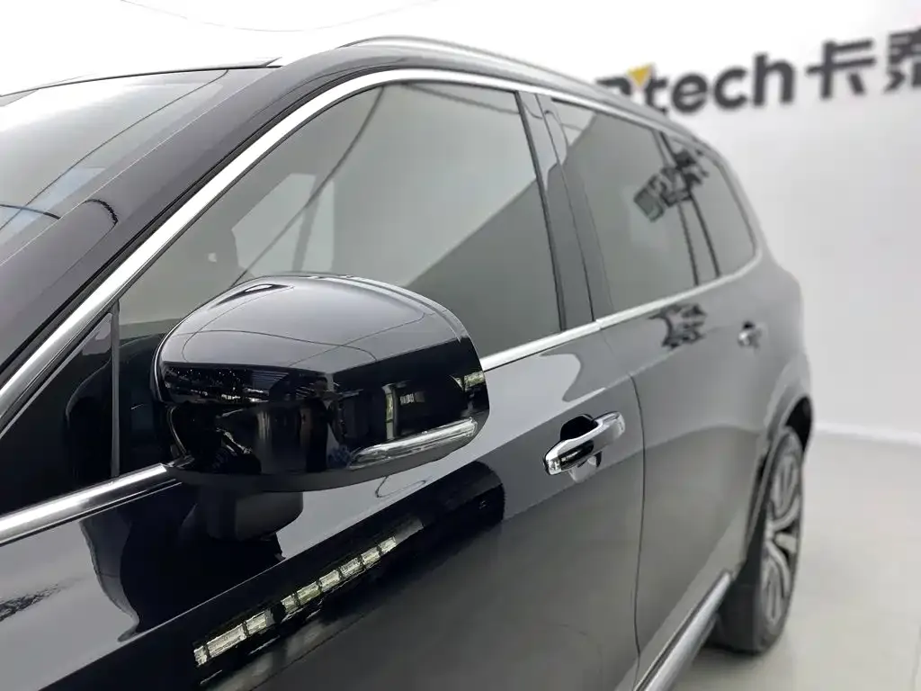 Volvo XC90 — фото 9