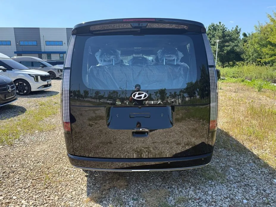 Hyundai Staria — фото 10