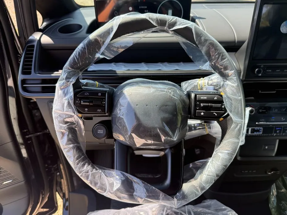 Hyundai Staria — фото 2